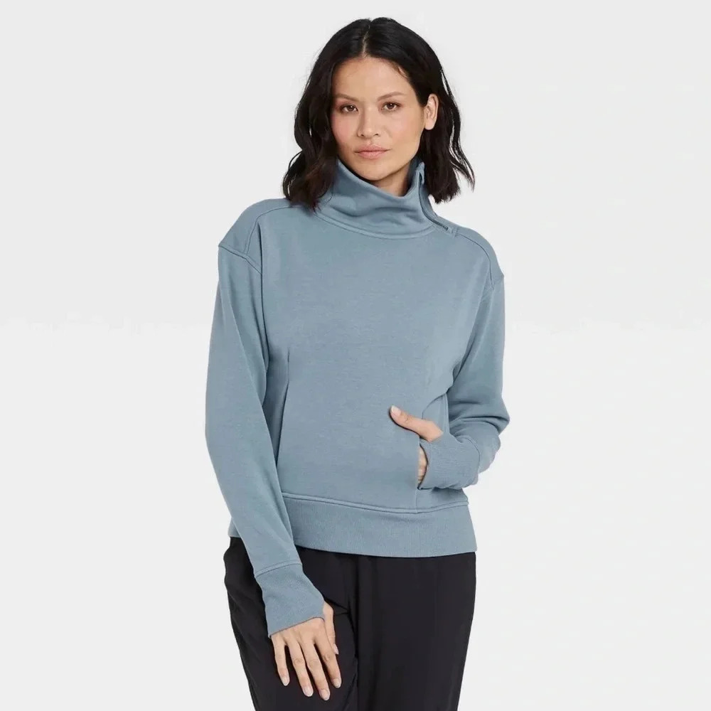 All in Motion  Women's Size S Asymmetrical Zip Pullover Sweatshirt blue.